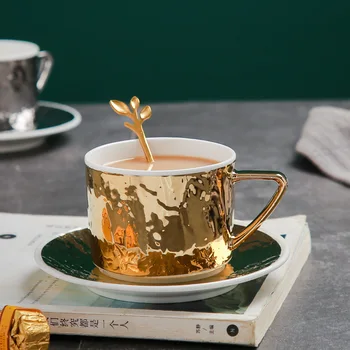 Europski luksuzne keramičke šalice za kavu i tanjur sa zlatnim i srebrnim alatom, Uredski čaj s mirisom mlijeka, zlatne šalice kave